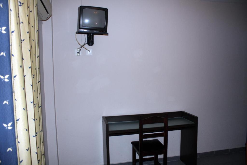 Hostal Carlos I La Linea de la Concepcion Bilik gambar