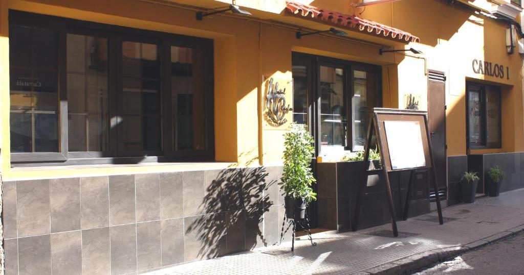 Hostal Carlos I La Linea de la Concepcion Luaran gambar